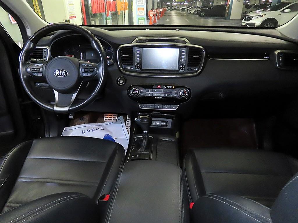 KIA Sorento - Vista 10