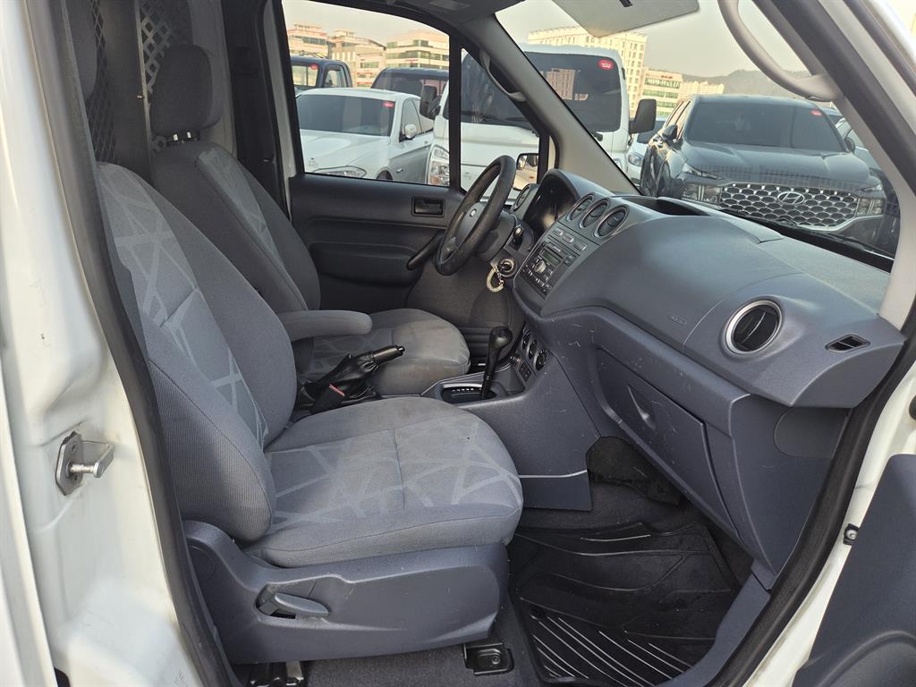 Ford Transit - Vista 8