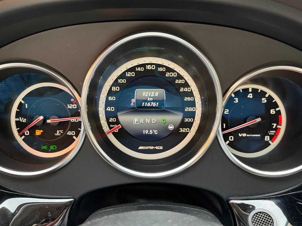Mercedes Benz CLS Class - Vista 8