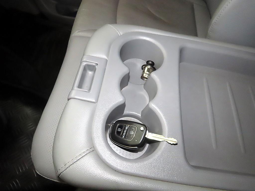 HYUNDAI Starex 2018 Blanco - Importación desde Corea - HF Imports Iquique - Foto 13