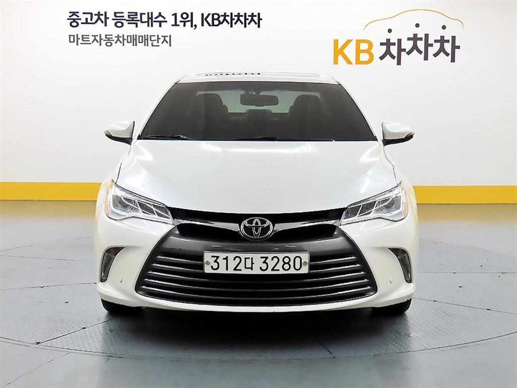 Toyota Camry 2016 Blanco - Importación desde Corea - HF Imports Iquique - Foto 1