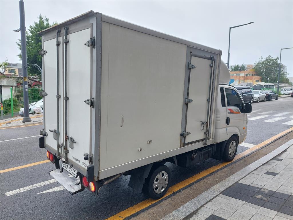 Small Truck Refrigerator Box(High Deck) - Vista 3