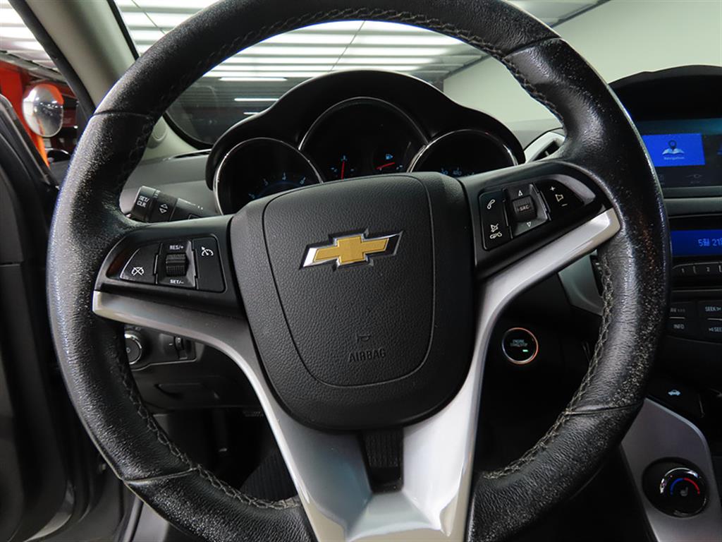 Chevrolet Cruise - Vista 8