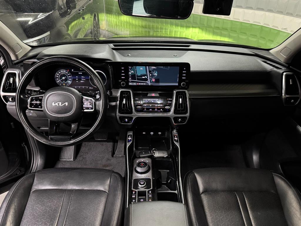KIA Sorento - Vista 8