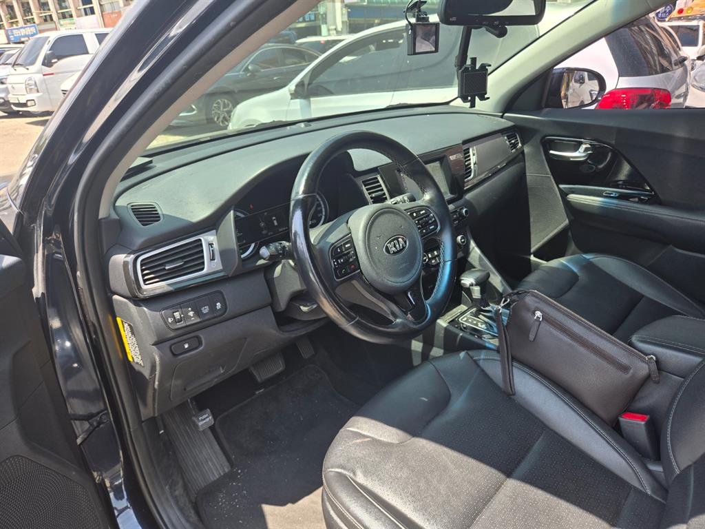 KIA Niro - Vista 6