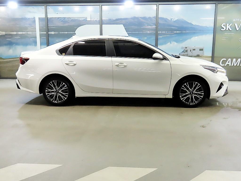 KIA K3 - Vista 3