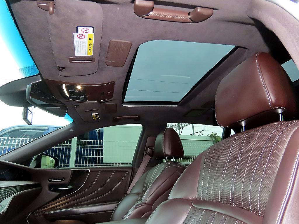 Lexus LS 2019 Negro - Importación desde Corea - HF Imports Iquique - Foto 17