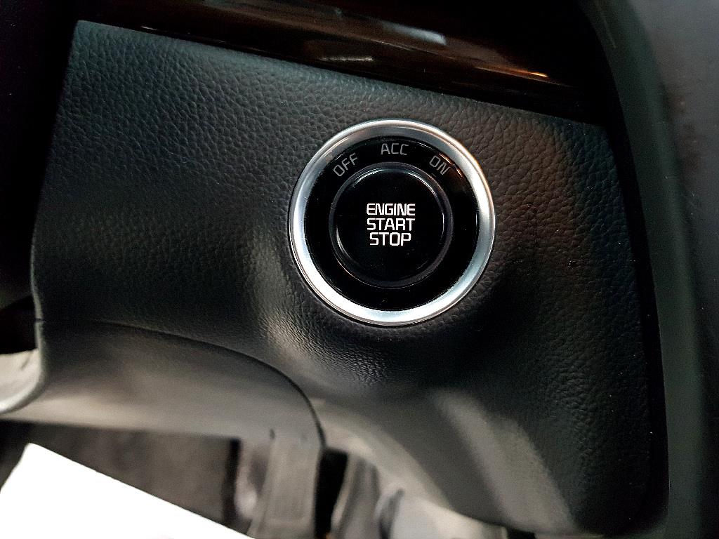 KIA K7 2015 Negro - Importación desde Corea - HF Imports Iquique - Foto 16
