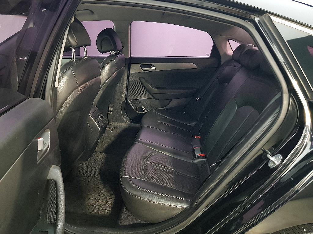 HYUNDAI Sonata - Vista 9