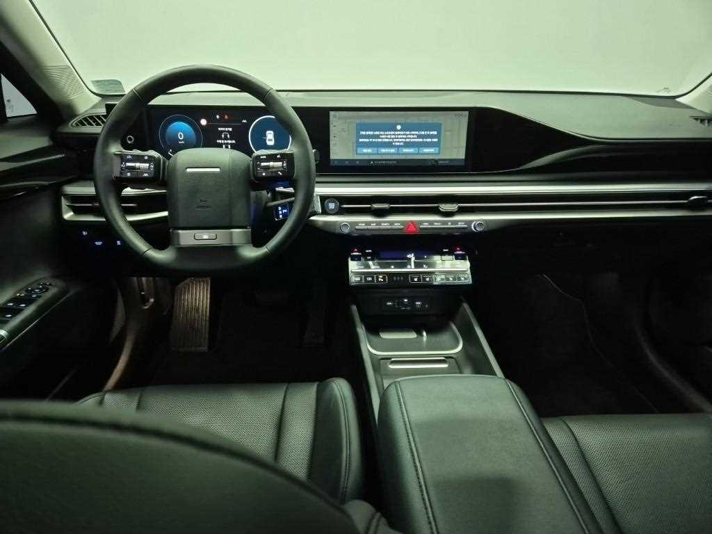 HYUNDAI Grandeur - Vista 7
