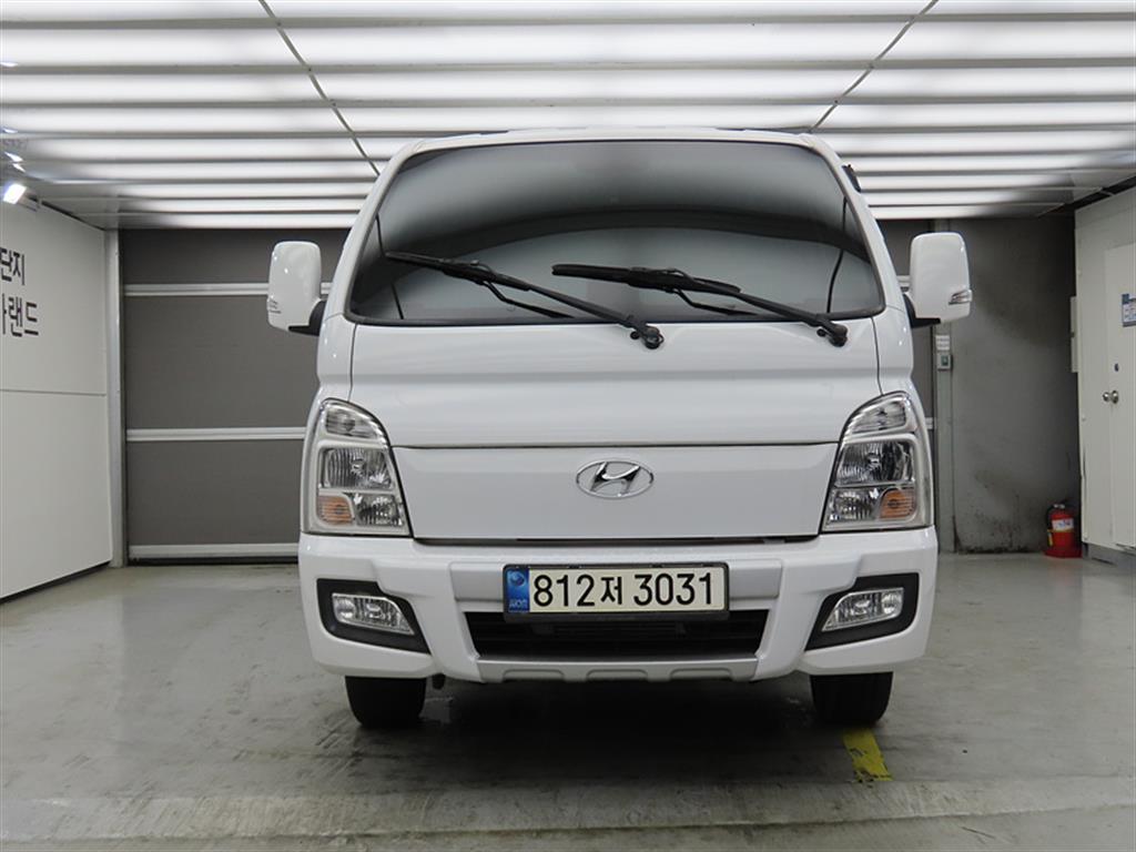 Small Truck Cargo (small) - Vista 2