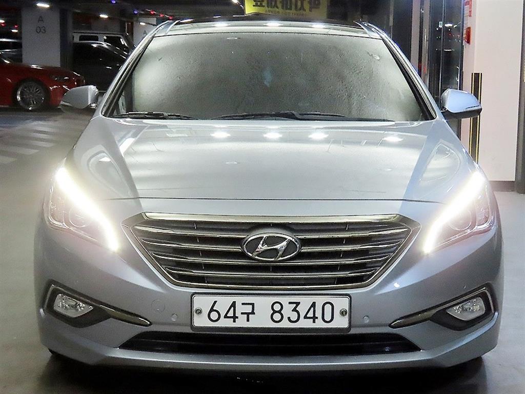 HYUNDAI Sonata - Vista 2