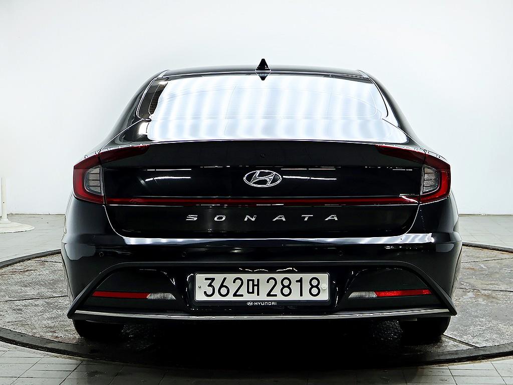 HYUNDAI Sonata - Vista 5