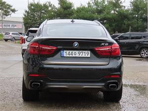 BMW X6 - Vista 8