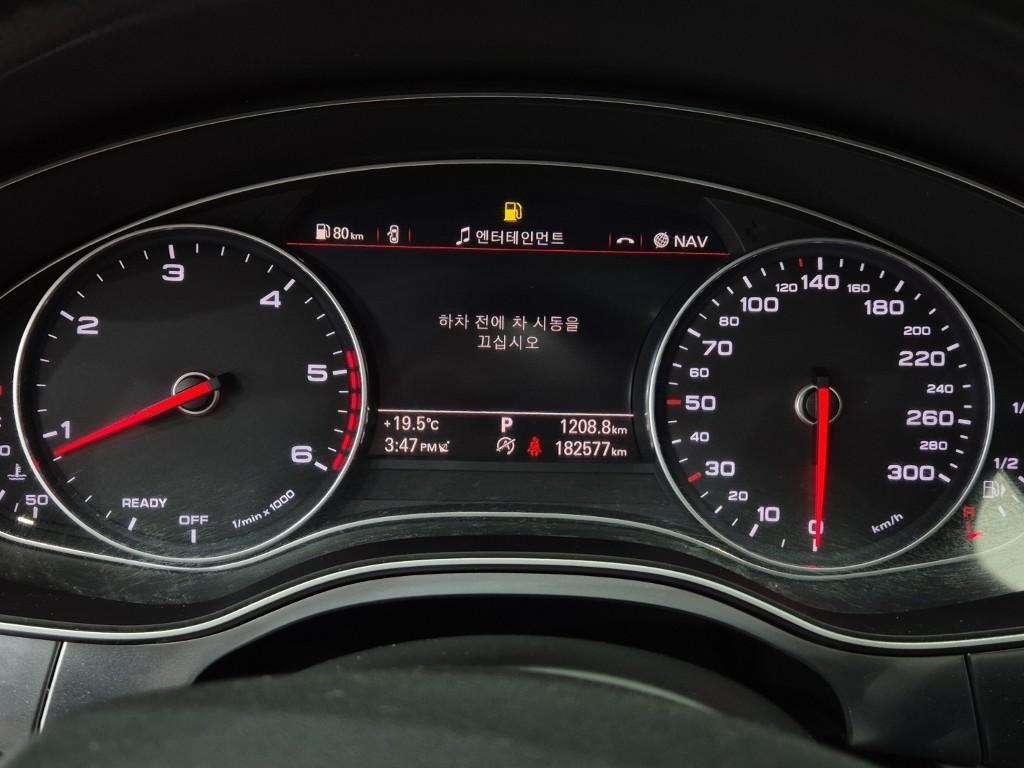 Audi A6 - Vista 6