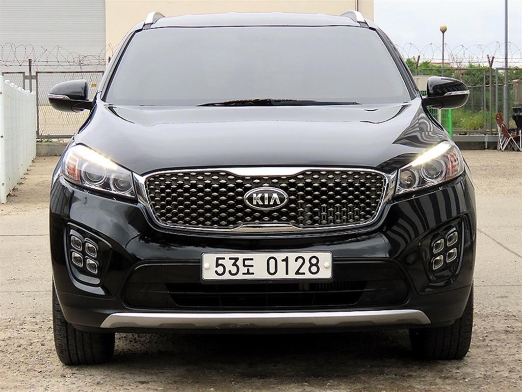 KIA Sorento 2017 Negro - Importación desde Corea - HF Imports Iquique - Foto 1