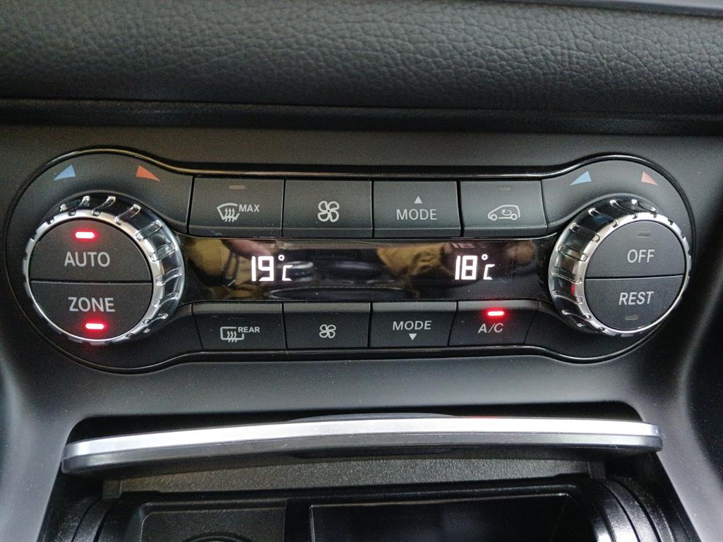 Mercedes Benz GLA Class 2018 Blanco - Importación desde Corea - HF Imports Iquique - Foto 17