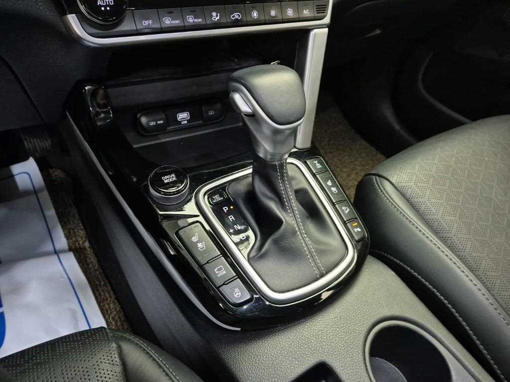 KIA Seltos - Vista 8