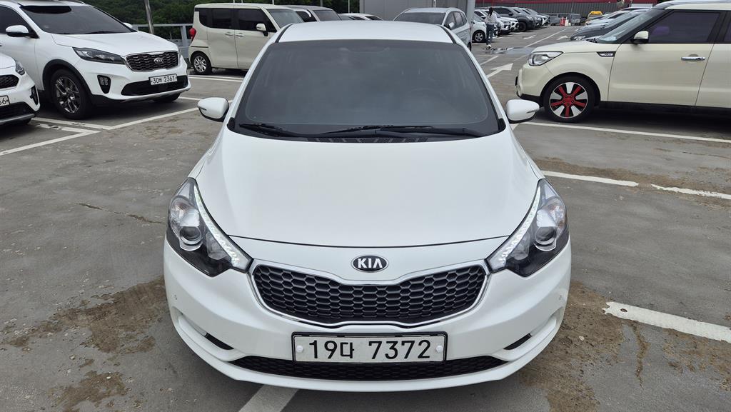 KIA K3 2015 Blanco - Importación desde Corea - HF Imports Iquique - Foto 17