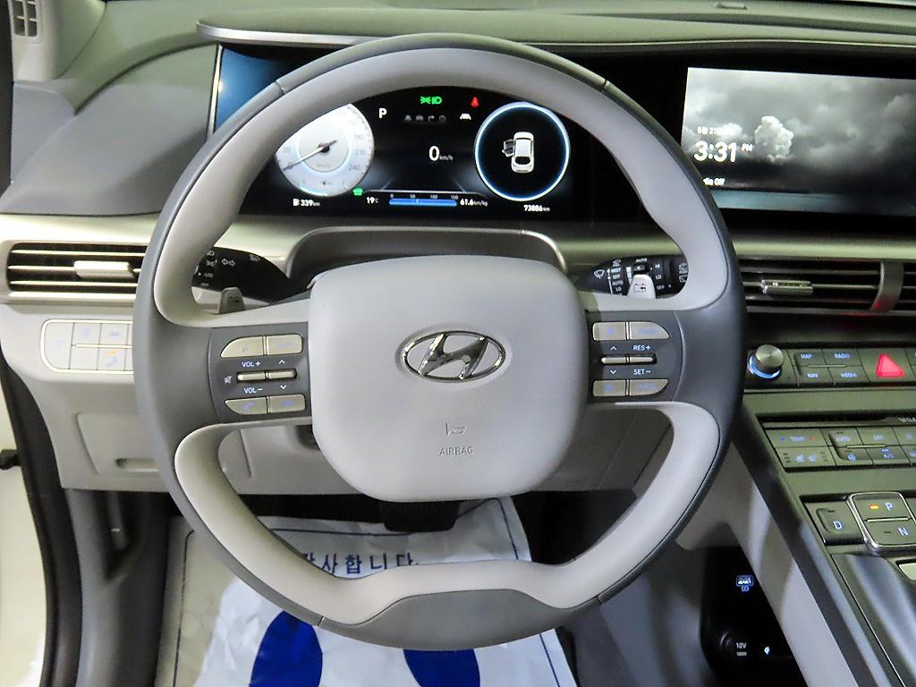 HYUNDAI Nexo - Vista 8