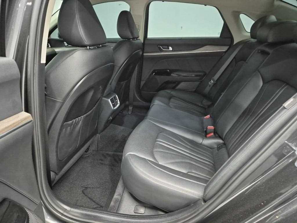 KIA K5 - Vista 12
