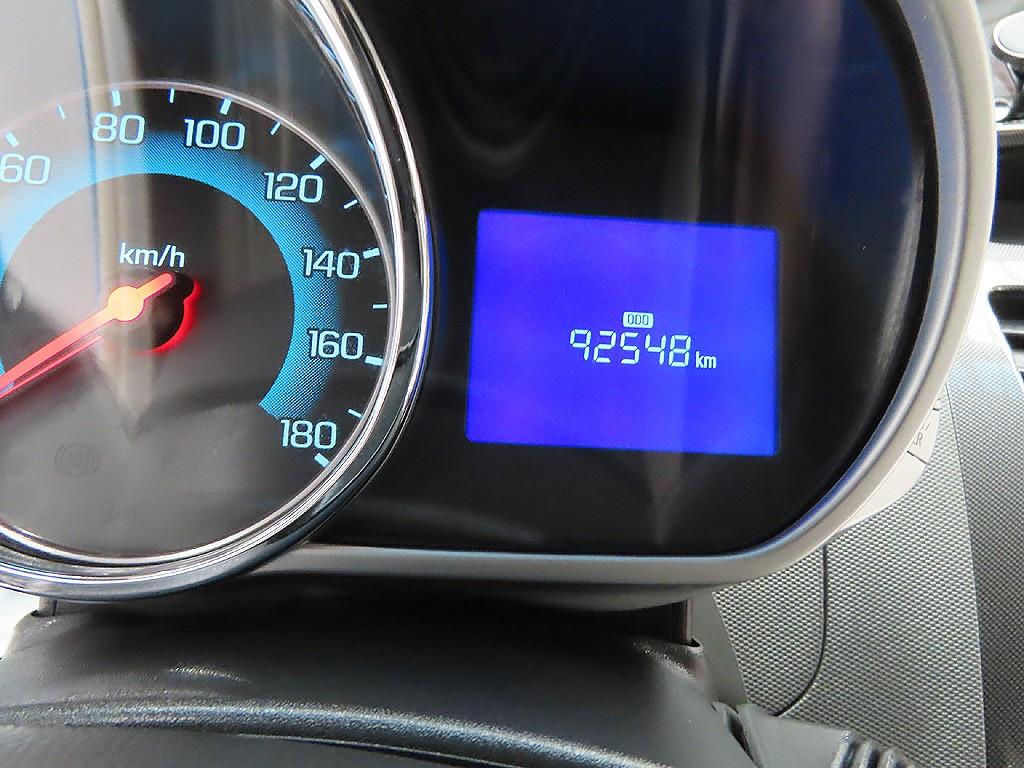 Chevrolet Spark - Vista 11