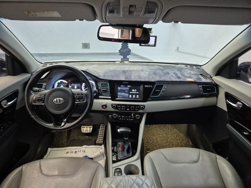 KIA Niro - Vista 7