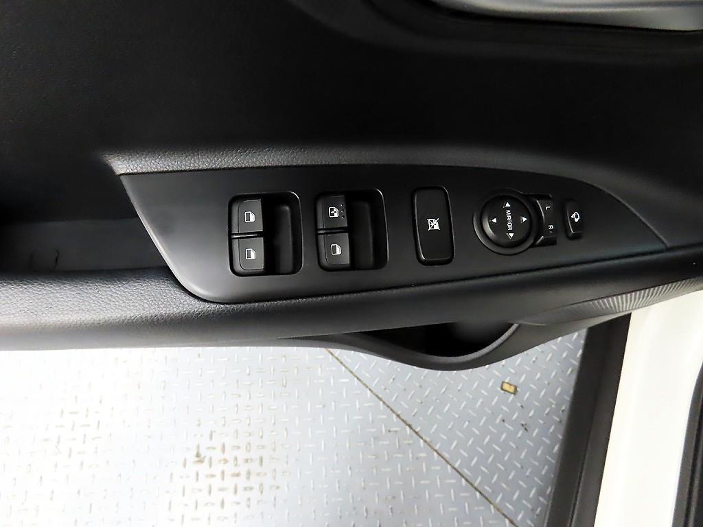 KIA Stonic - Vista 11