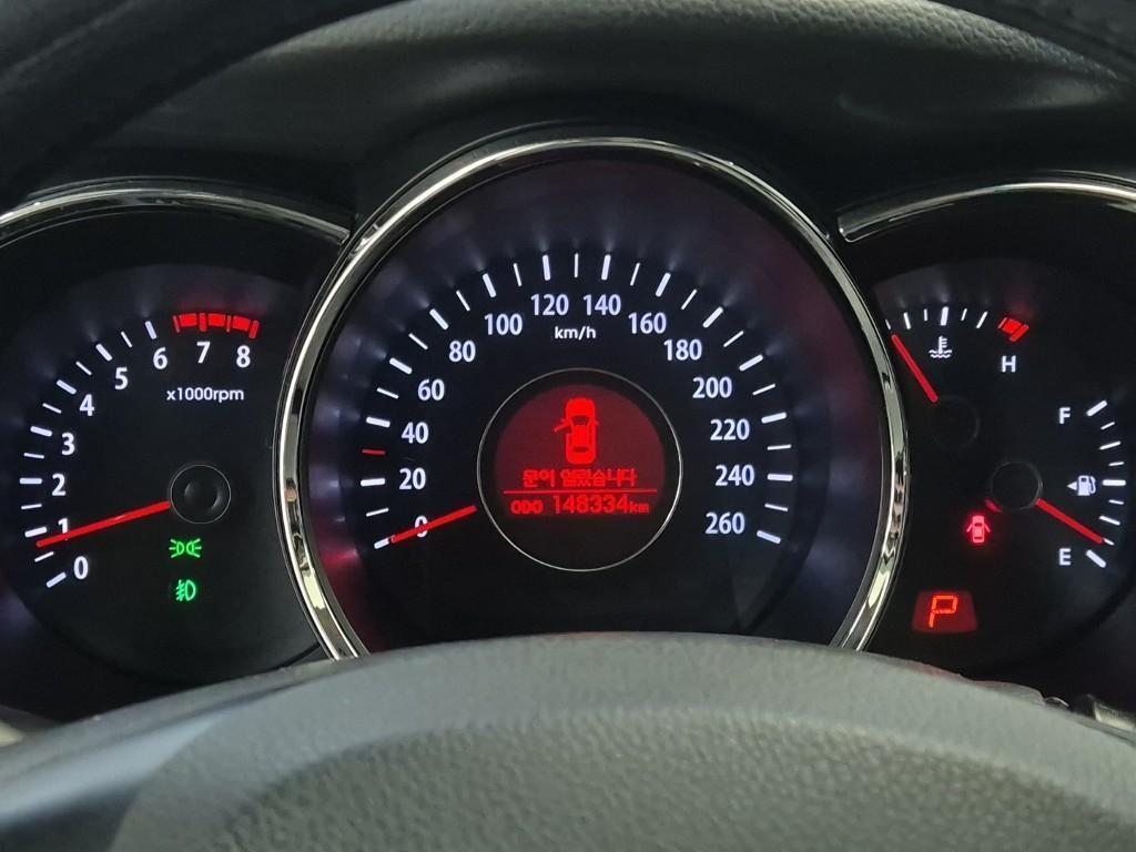 KIA K5 - Vista 6