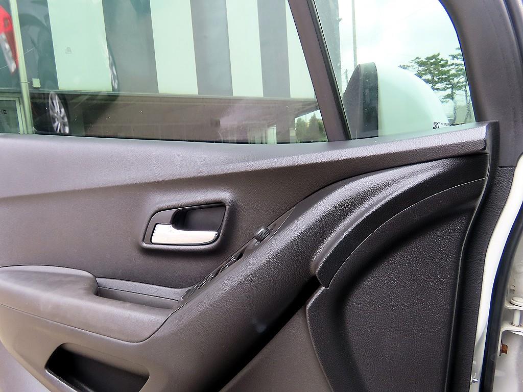 Chevrolet Trax - Vista 11