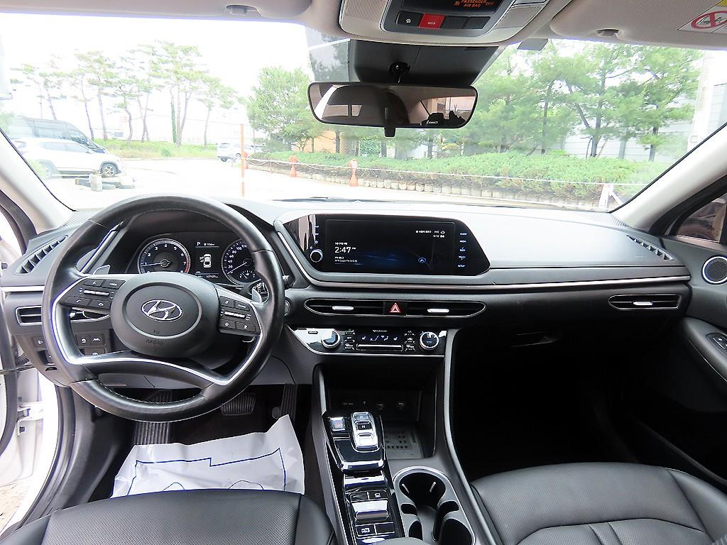 HYUNDAI Sonata - Vista 7