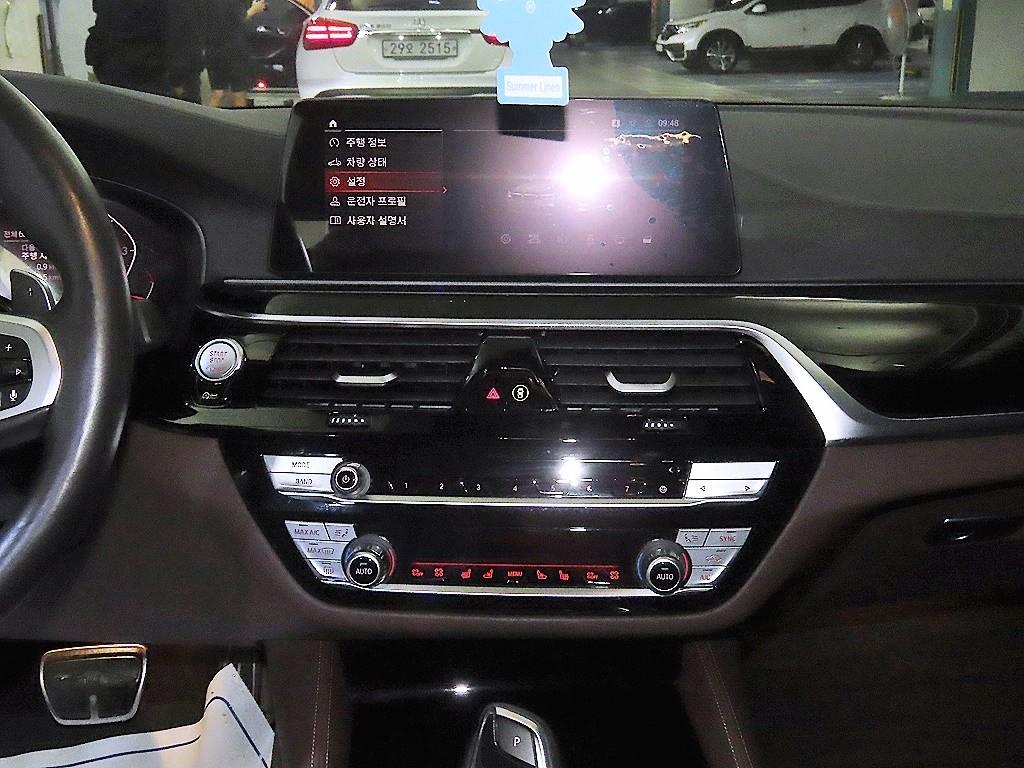 BMW 5 Series - Vista 11