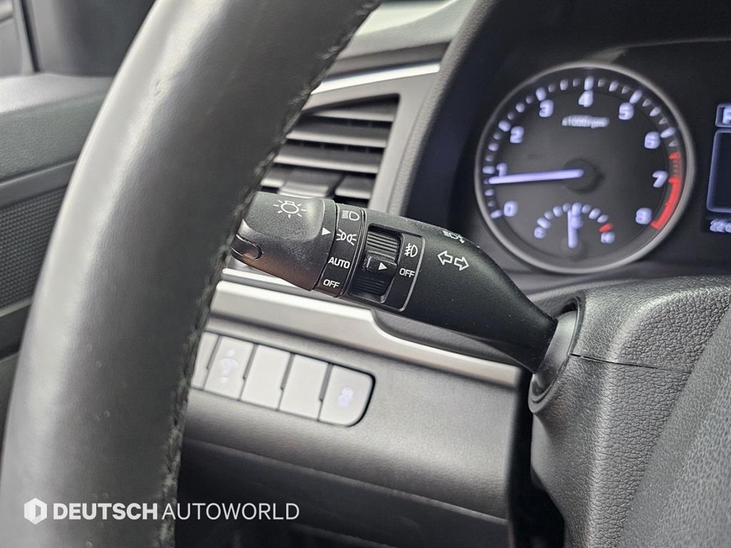 HYUNDAI Avante 2016 Blanco - Importación desde Corea - HF Imports Iquique - Foto 17