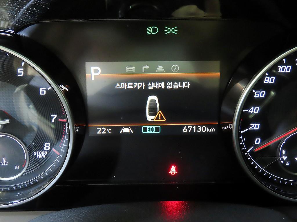 HYUNDAI Grandeur - Vista 9