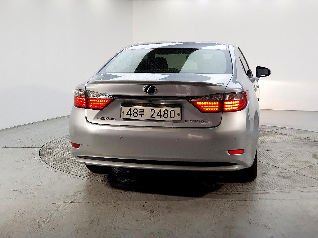Lexus ES - Vista 3