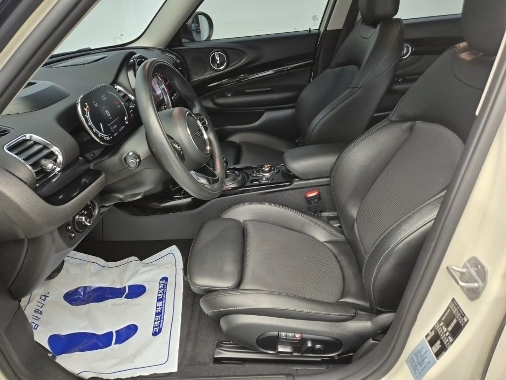 Mini Clubman - Vista 11