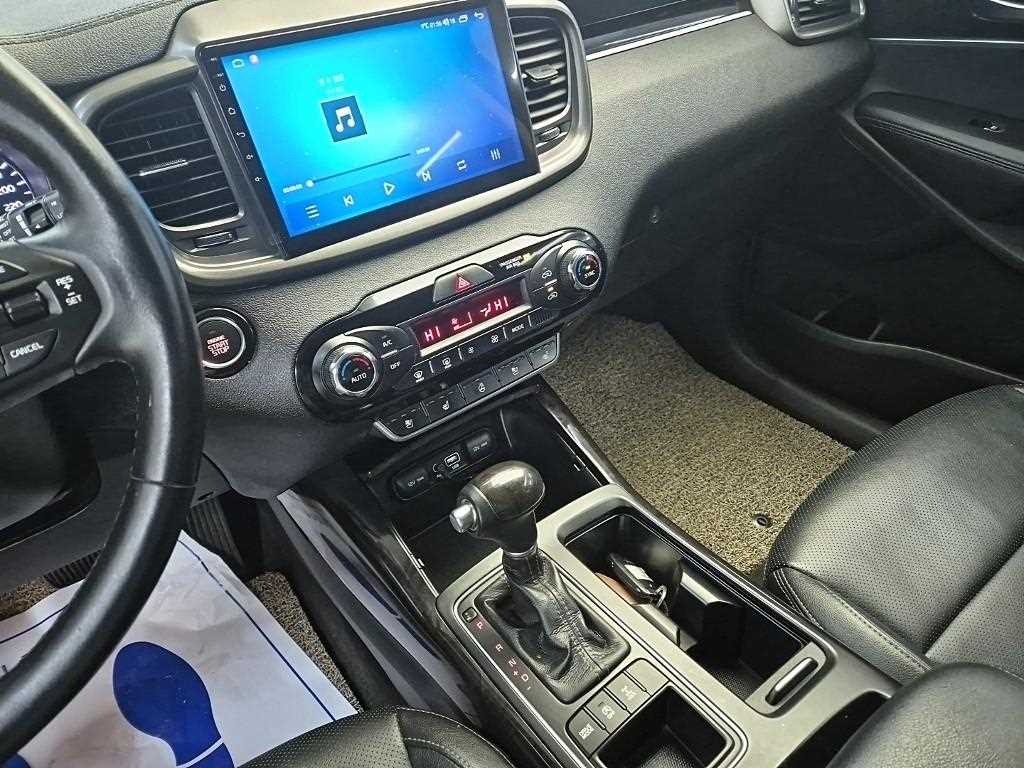 KIA Sorento - Vista 10