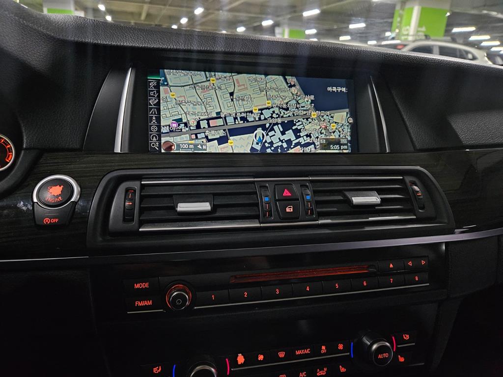BMW 5 Series 2016 Gris - Importación desde Corea - HF Imports Iquique - Foto 13