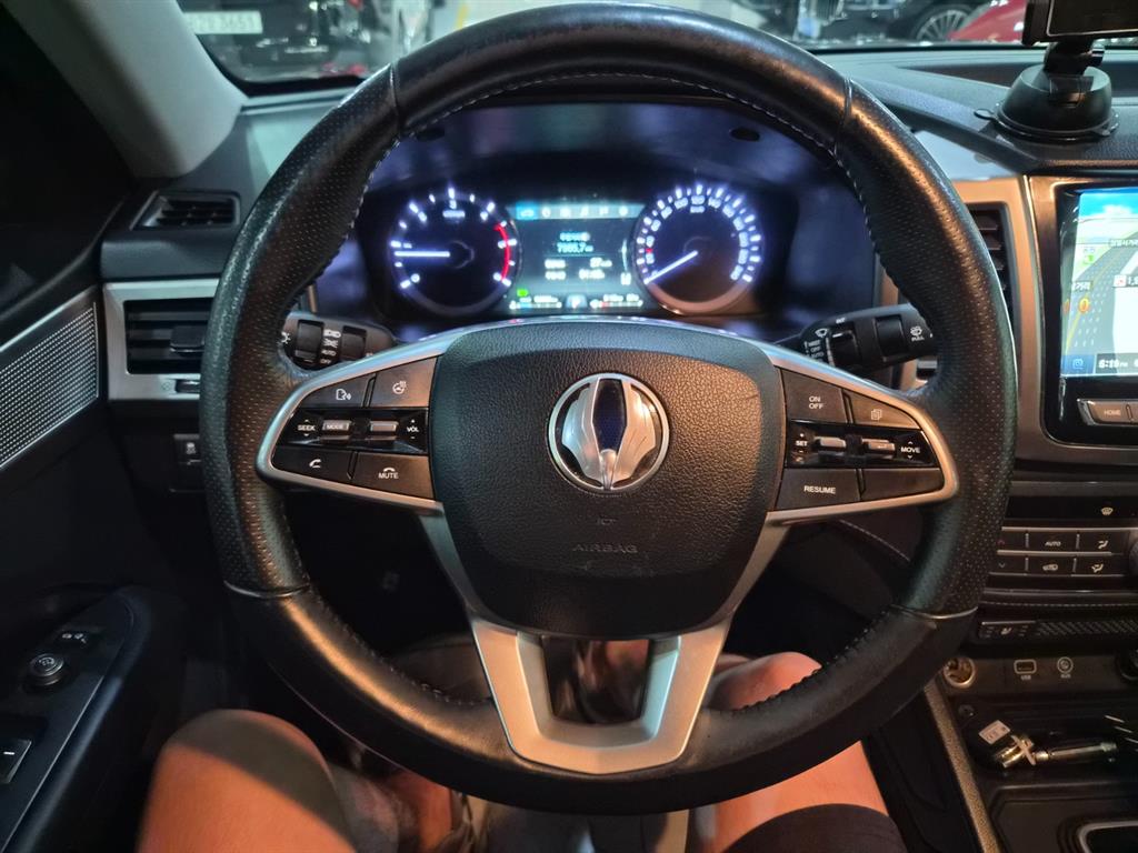 Ssangyong Rexton - Vista 8