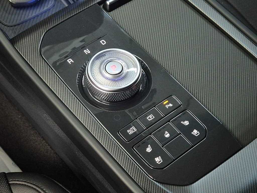 KIA K8 - Vista 8