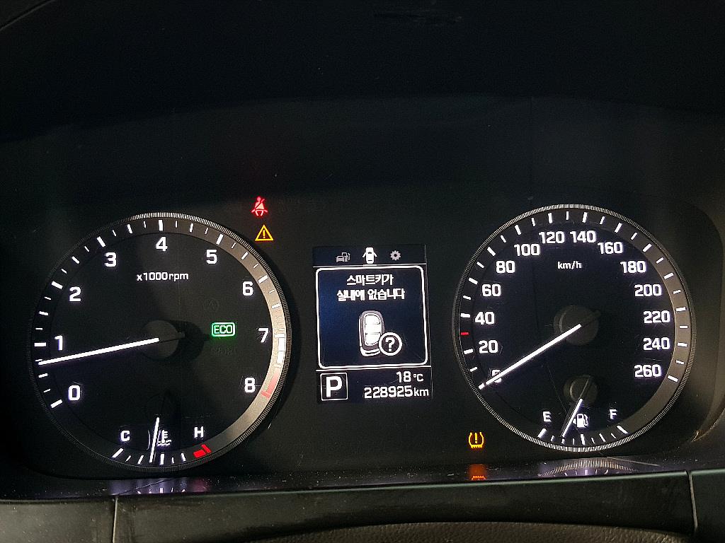 HYUNDAI Sonata - Vista 7
