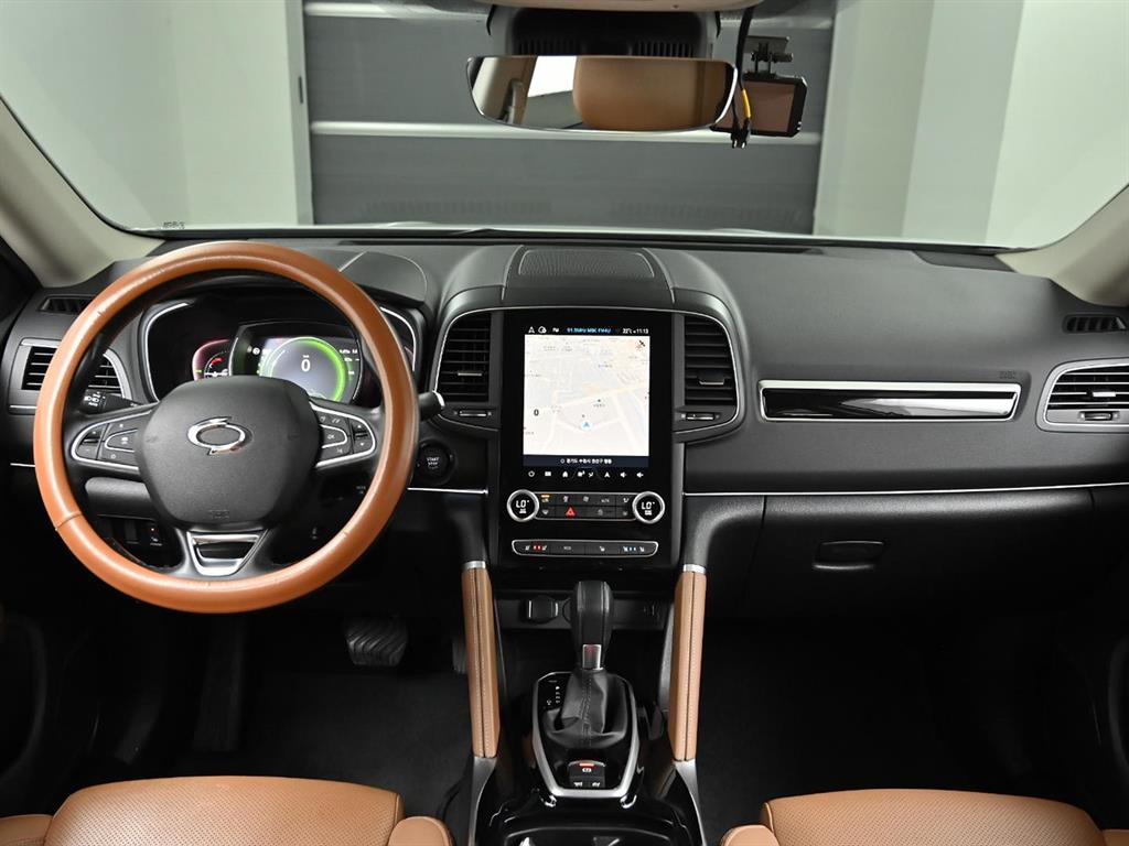 SAMSUNG QM6 - Vista 6