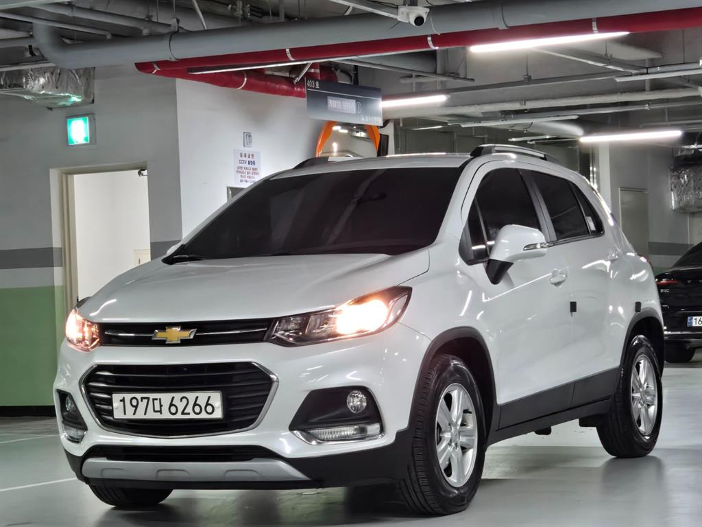 Chevrolet Trax 2021 Blanco - Importación desde Corea - HF Imports Iquique - Foto 1