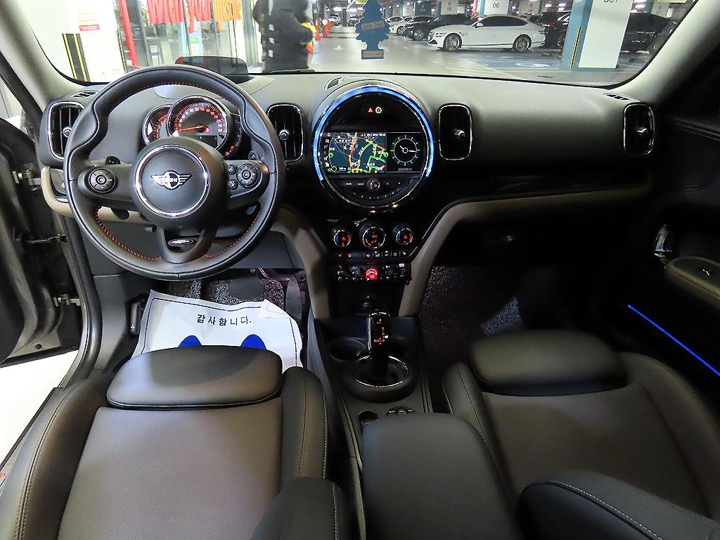 Mini Countryman - Vista 10