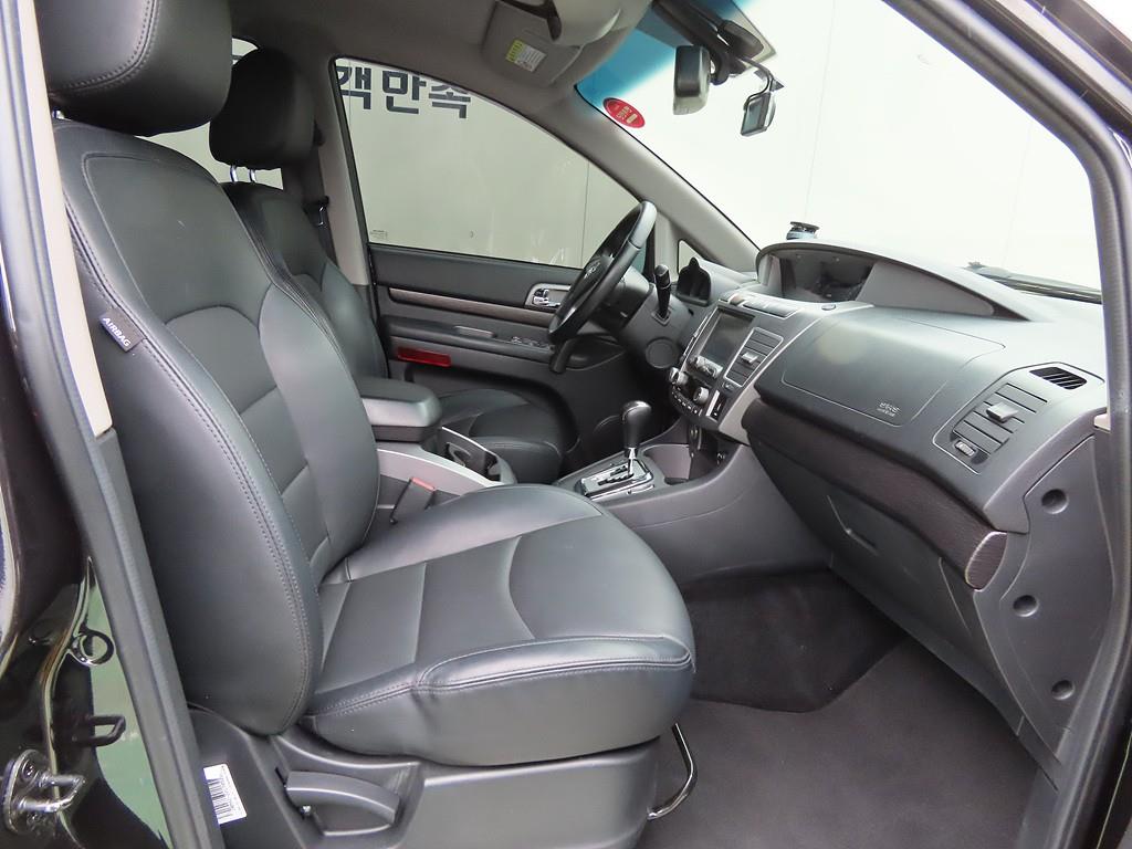 Ssangyong Korando - Vista 6