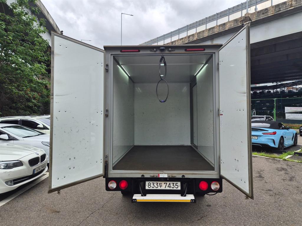 Small Truck Normal Box(High Deck) - Vista 5