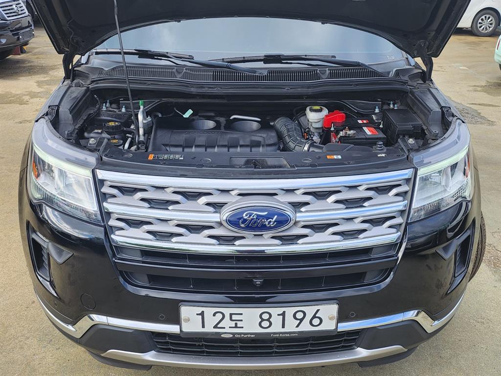 Ford Explorer 2018 Negro - Importación desde Corea - HF Imports Iquique - Foto 19