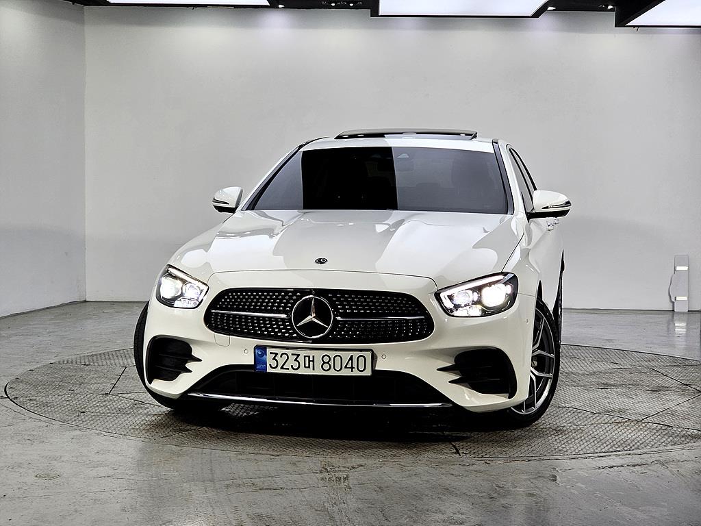 Mercedes Benz E class - Vista 2