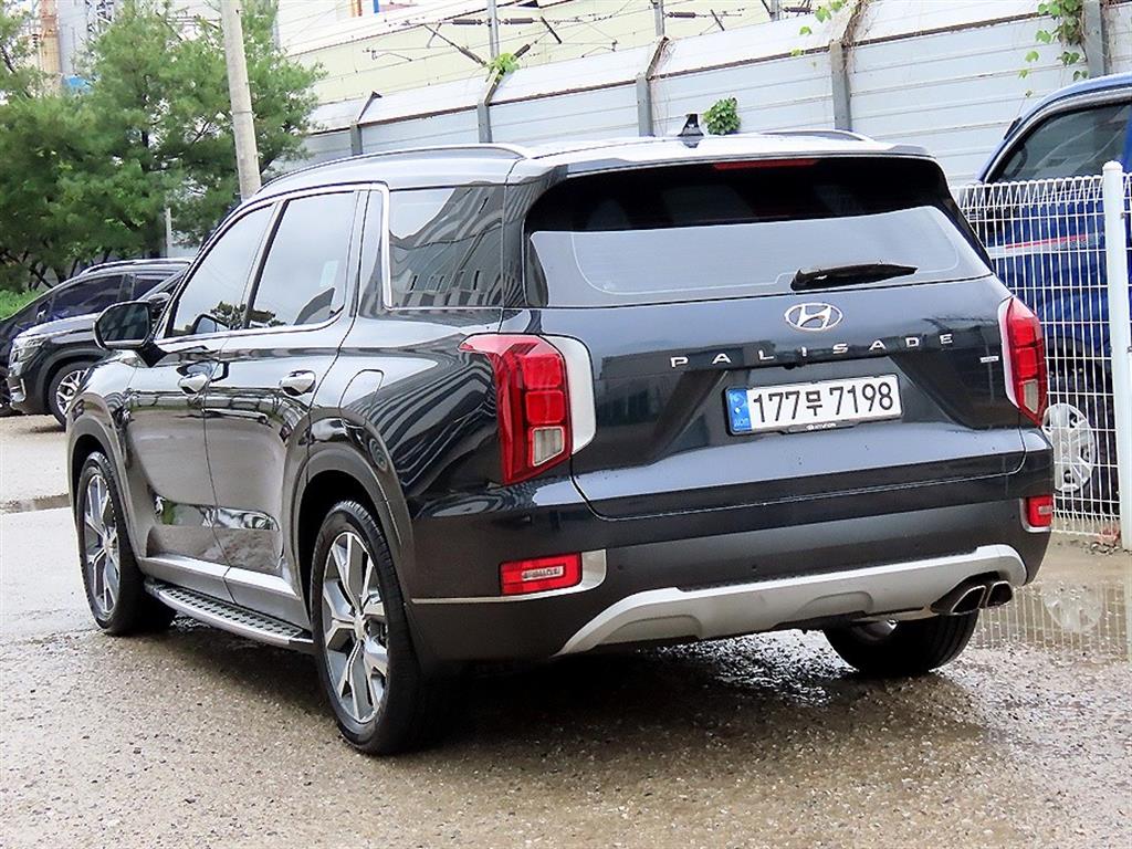 HYUNDAI Palisade - Vista 3