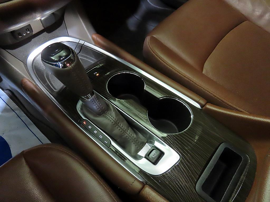 Chevrolet Malibu - Vista 12